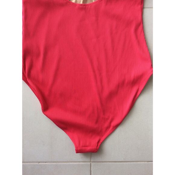 Old Navy One Piece Swimsuit Halter Ribbed Padded Swimwear - Picture 7 of 8